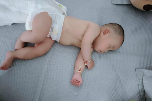 河北宝宝突然很多眼屎